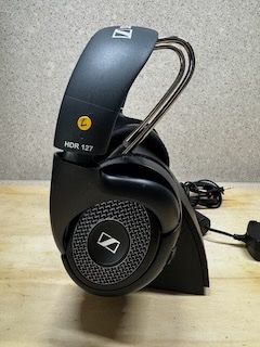Sennheiser Cuffie: Sennheiser TV Kopfhörer Modell HDR127 – Usato da Allschwil venduto da Francesco_66 7