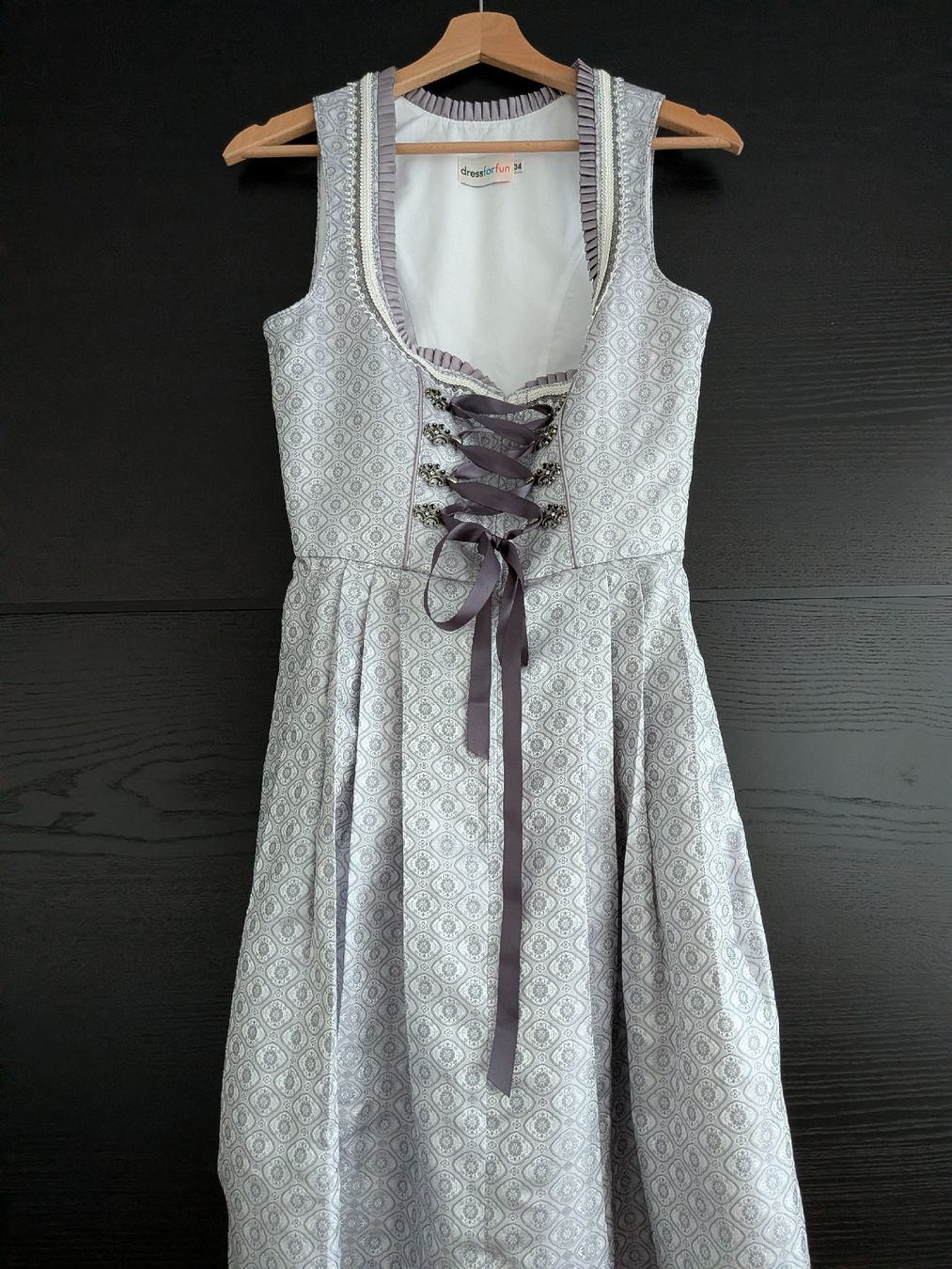 Robes: Dirndl Gr. 34 – D'occasion à St. Gallen par Romina_R 2