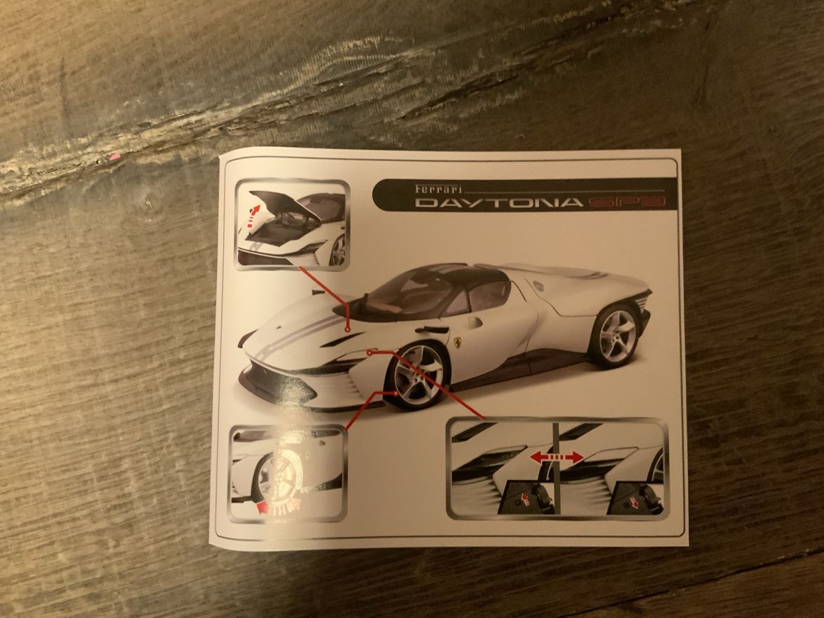 Bburago Modellini d'auto: Ferrari Daytona SP3 1:18 Bburago – Nuovo e nell'imballaggio originale da Verbier venduto da sar_rwt6 6