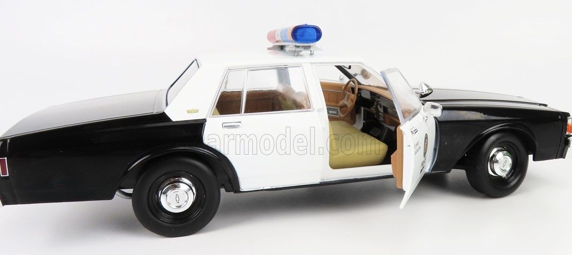 Modellini d'auto: Chevrolet Caprice 1987, Terminator 2, – Nuovo e nell'imballaggio originale da Basel venduto da Zomeg 7