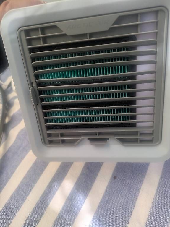 Ventilateurs: Arctic Air Tischventilator mit Wassertank – D'occasion à Basel par Faebuz3 1