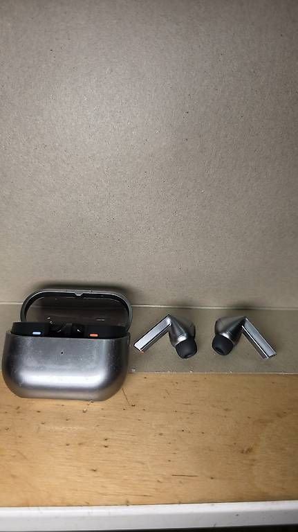 Samsung Kopfhörer: Samsung Galaxy buds 3 pro – Gebraucht aus Pully von luc_bg6w 2