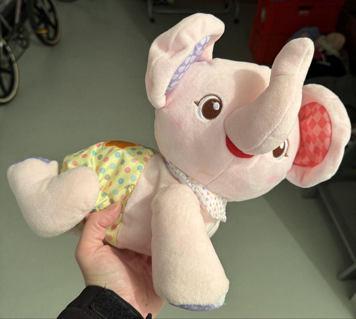 Vtech Spielzeuge: Vtech Krabbel- Elefant rosa Stofftier – Gebraucht aus Rupperswil von Nikita1908