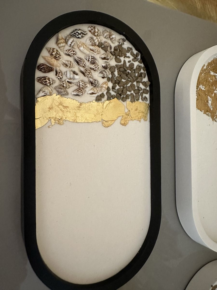 Tutte le decorazioni: Ovales Tablet mit Muscheln Handgemacht – Nuovo e nell'imballaggio originale da Frümsen venduto da Swissline90 1