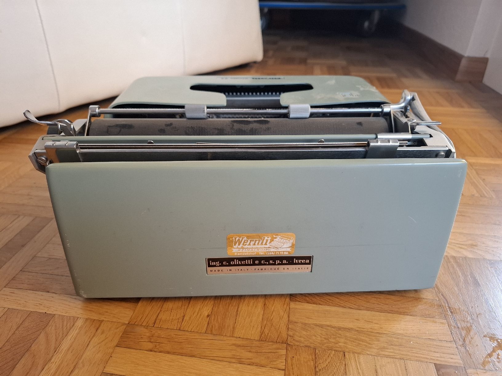 Olivetti Macchine da scrivere: Olivetti Studio 44  – Usato da Crémines venduto da Carambaaa 6