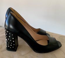 Schuhe in Schwarz, Gr. 37