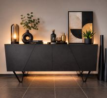Buffet  4 portes,  noir, pieds design, été 2024
