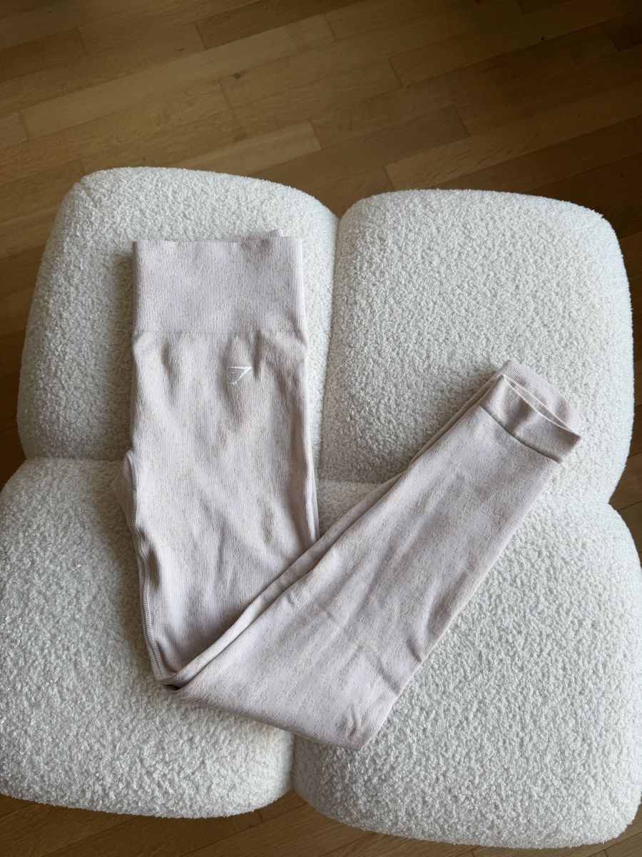 Gymshark Leggings: Legging gymshark – Usato da Concise venduto da Lae99 1