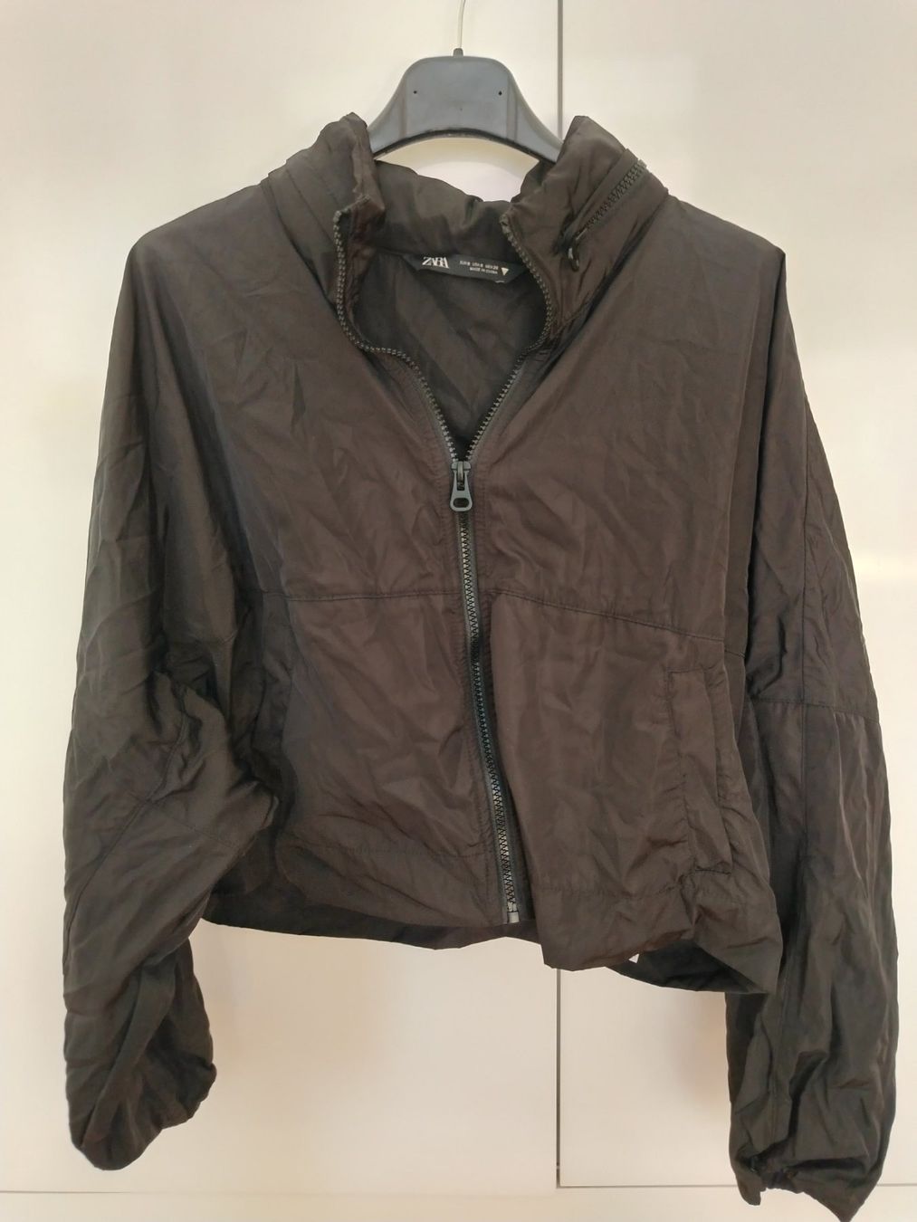 Zara Giacche: Wasserdichte Windjacke – Usato da Winterthur venduto da mon_2yxl