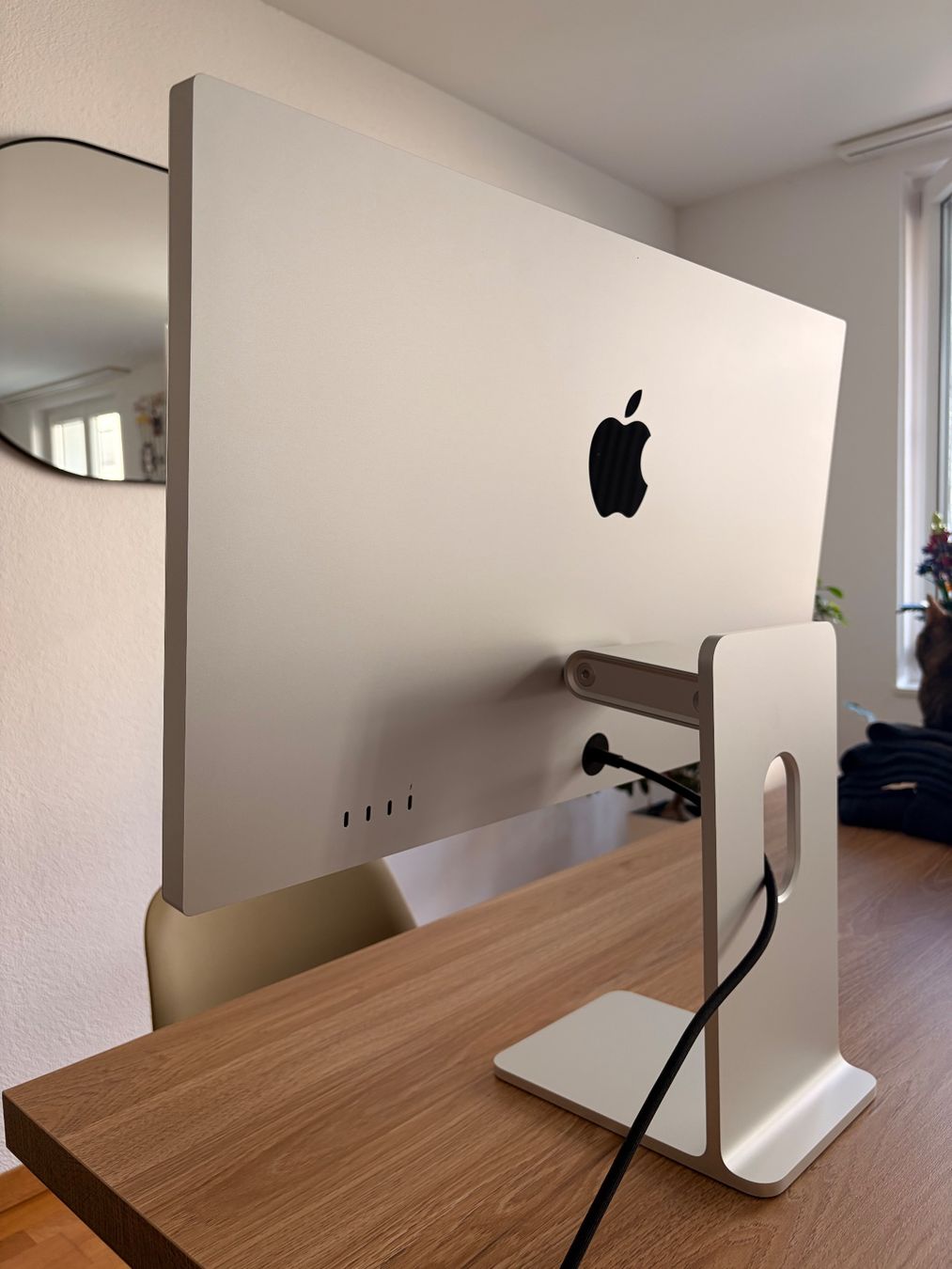Apple Monitore: Apple Studio Display 1.st Gen. Nano textured, Height adjust. – Neu und originalverpackt aus Biel/Bienne von jes_6k7t 3