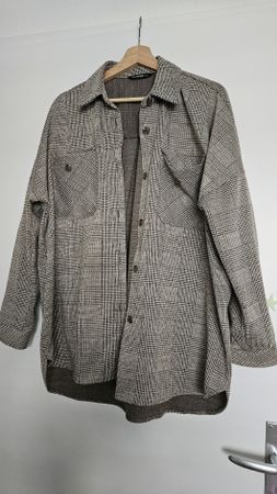 Trendige Übergangsjacke im Holzfäller Stil, Grösse L