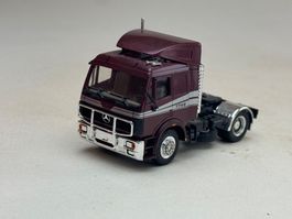 VE1- Herpa Mercedes  Zugmaschine braunrotmetallic