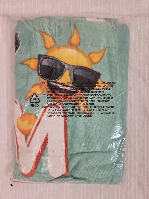 Badetücher: Strandtuch – Neu und originalverpackt aus Frauenfeld von nhn_j68w 1
