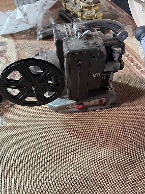 Proiettori: Projecteur vintage Paillard M8 – Usato da Bevaix venduto da mic_rdc7