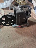 Projecteur vintage Paillard M8