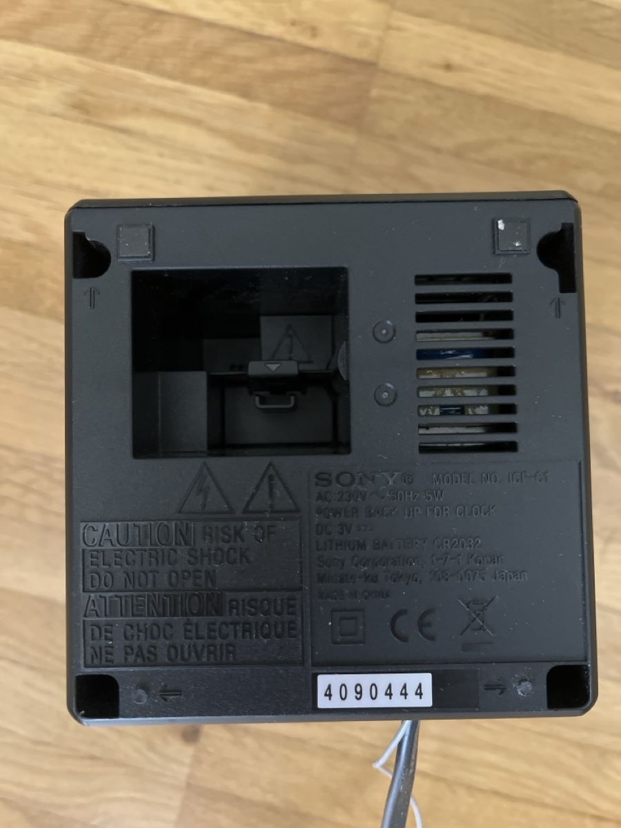 Sony Wecker: Sony Radiowecker mit Snooze Funktion – Gebraucht aus Dübendorf von Jery84 2