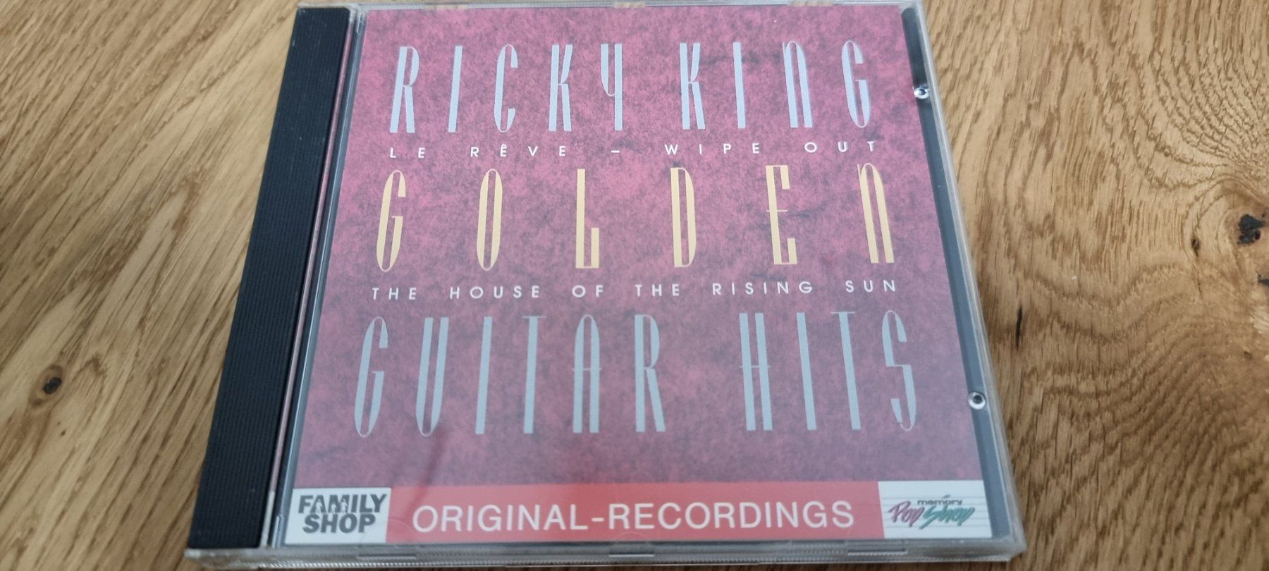 CD: CD: Ricky King - golden guitar hits – Usato da Lachen SZ venduto da allesweg78