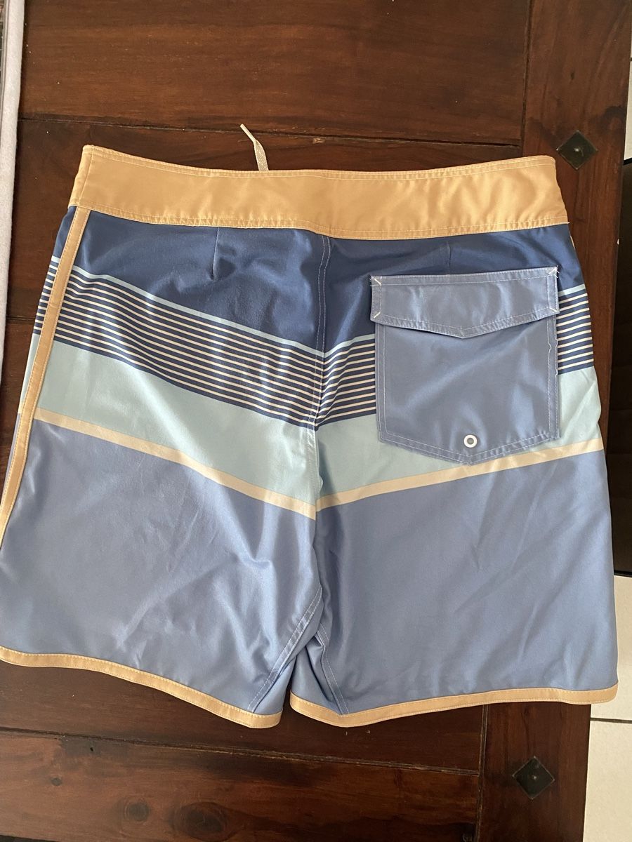 Pantalons: Badeshorts Grösse M neu – Neuf (Voir description) à Etziken par Byama 1