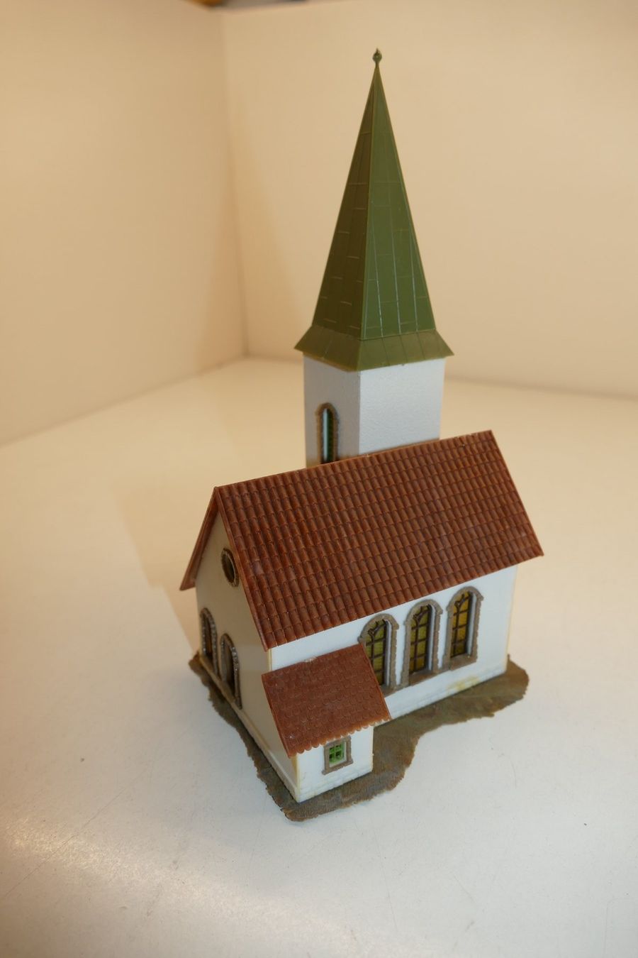 Faller Modellini di ferrovie: Faller H0: Dorfkirche – Usato da Niederhasli venduto da rail-duerst 2