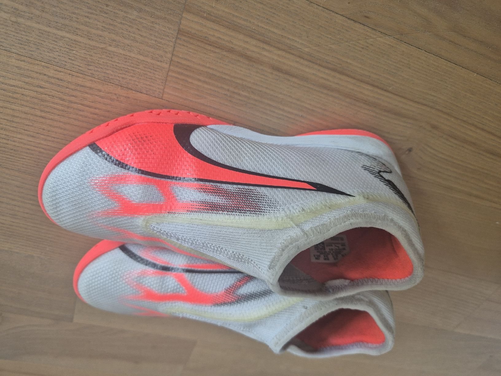 Puma Scarpe per ragazzi: Puma Indoorfussballschuh Gr.34 – Usato da Rümlang venduto da Kakut 1