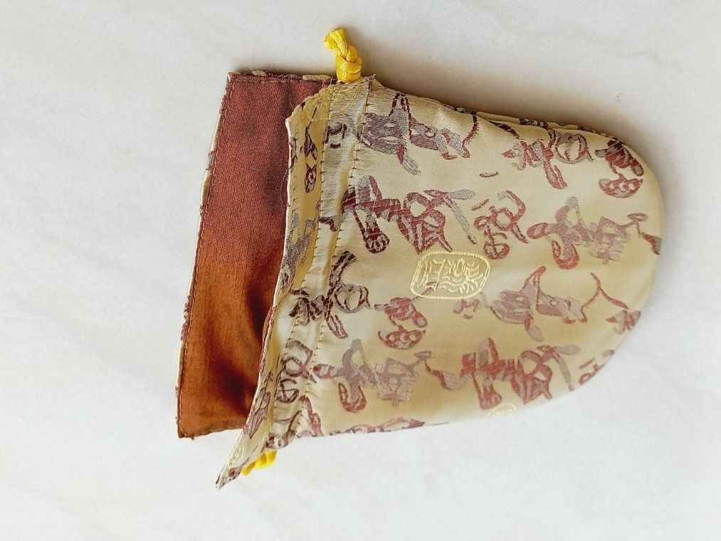 Kosmetikkoffer: China Seiden Schmuck Tasche – Neu und originalverpackt aus Winistorf von acreativ4 1