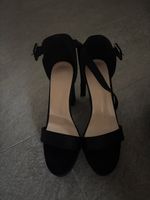Elegante schwarze Pumps mit Blockabsatz, Gr. 38