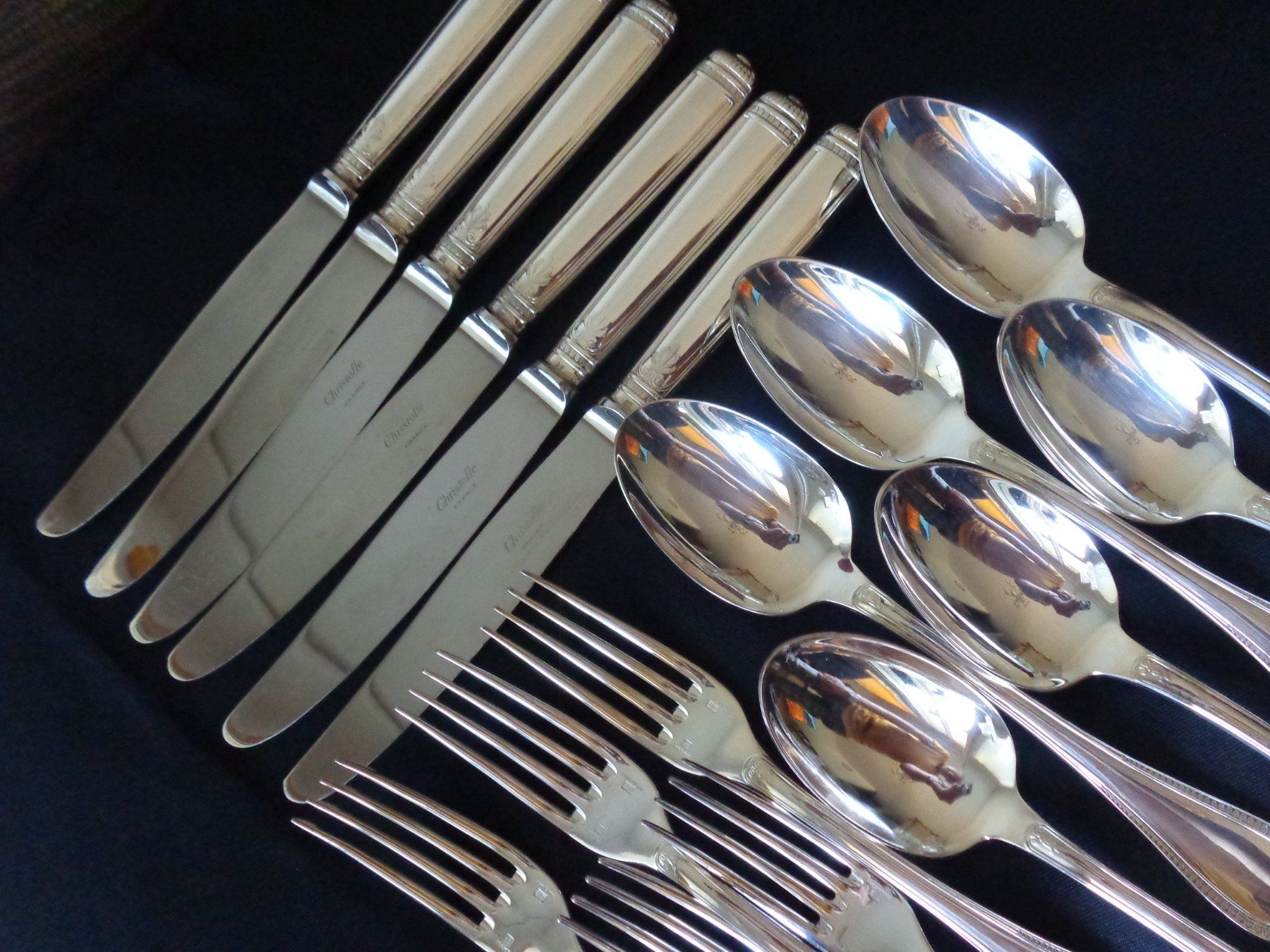 Christofle Bestecksets: * 18 X GRANDE COUVERTS CHRISTOFLE MAILMASON ORIGINAL – Neu (gemäss Beschreibung) aus Morges von argento.oro.65 3