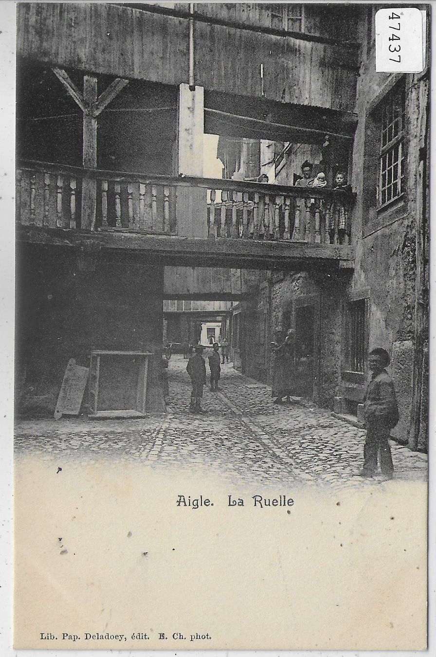 Cartoline postali: Aigle - La Ruelle - animee – Usato da Ettingen venduto da Kartenplanet