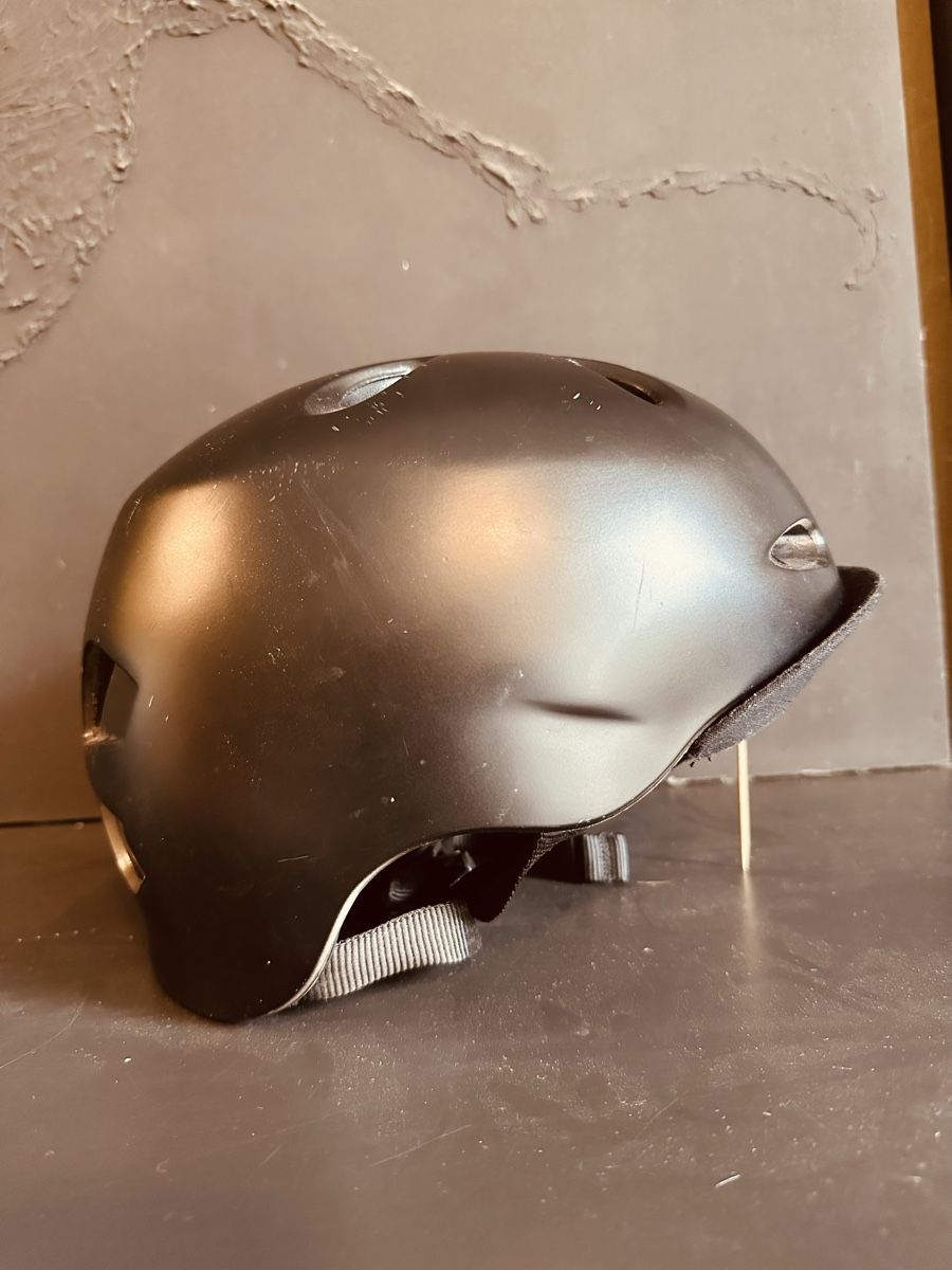 Helme: Velohelm Bern gebraucht Grösse M-L – Gebraucht aus Luzern von ni-ko 1