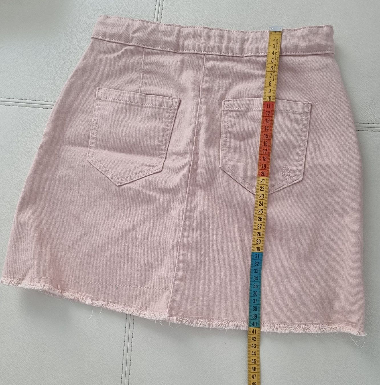 Benetton Vestiti & Gonne: BENETTON Rock – Usato da Steinmaur venduto da Kiki_m240 1