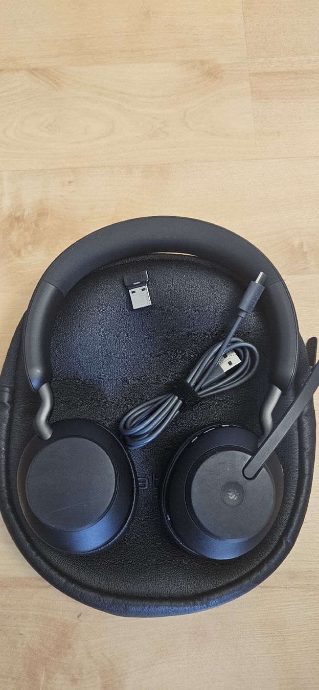 Jabra Cuffie: Jabra Evolve2 65 MS Stereo Black (Bluetooth,USB-C) – Usato da Zürich venduto da EduardoOliveira