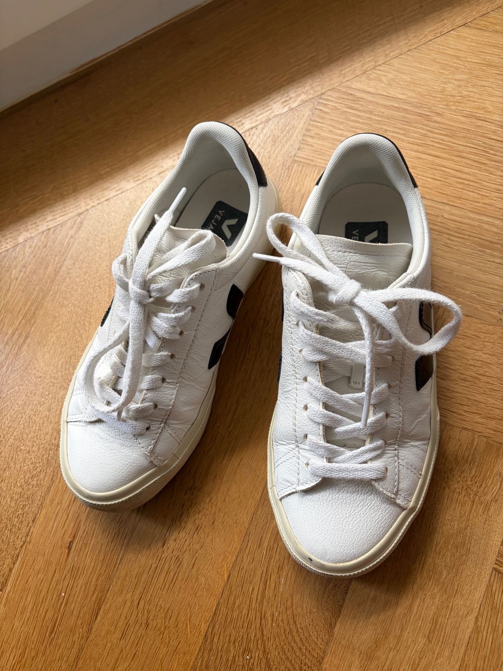 Veja Scarpe da donna: VEJA Low Campo Sneaker gr 37 – Nuovo (secondo la descrizione) da Zürich venduto da mon_ht6w 2