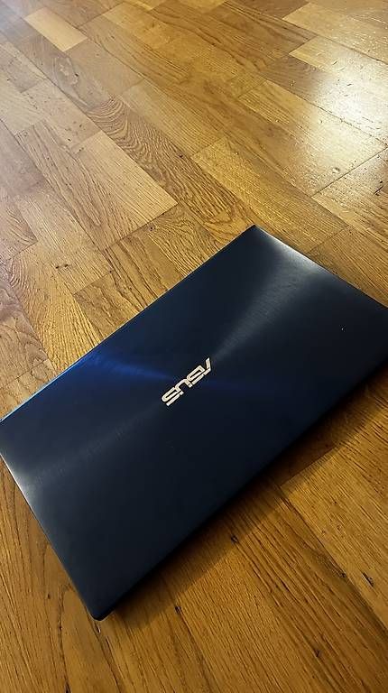 Notebook: Asus zenbook Laptop  – Usato da Wichtrach venduto da den_y7t5