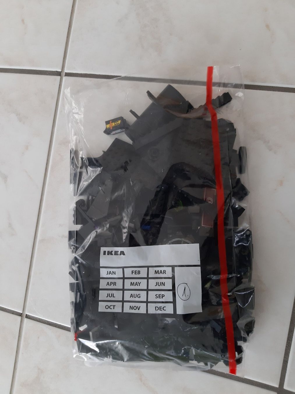 Lego Giocattoli: Lego Einzelteile schwarz 500 gr. – Usato da Schmitten FR venduto da ReniStern 1