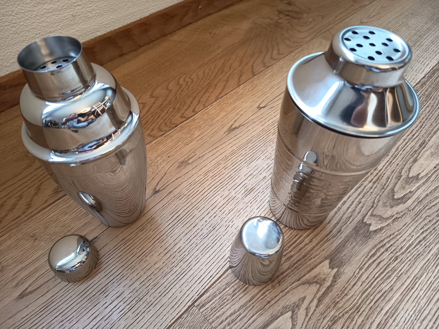 Elettrodomestici da cucina: 2 Cocktail Shaker – Usato da Urnäsch venduto da h5T4 5