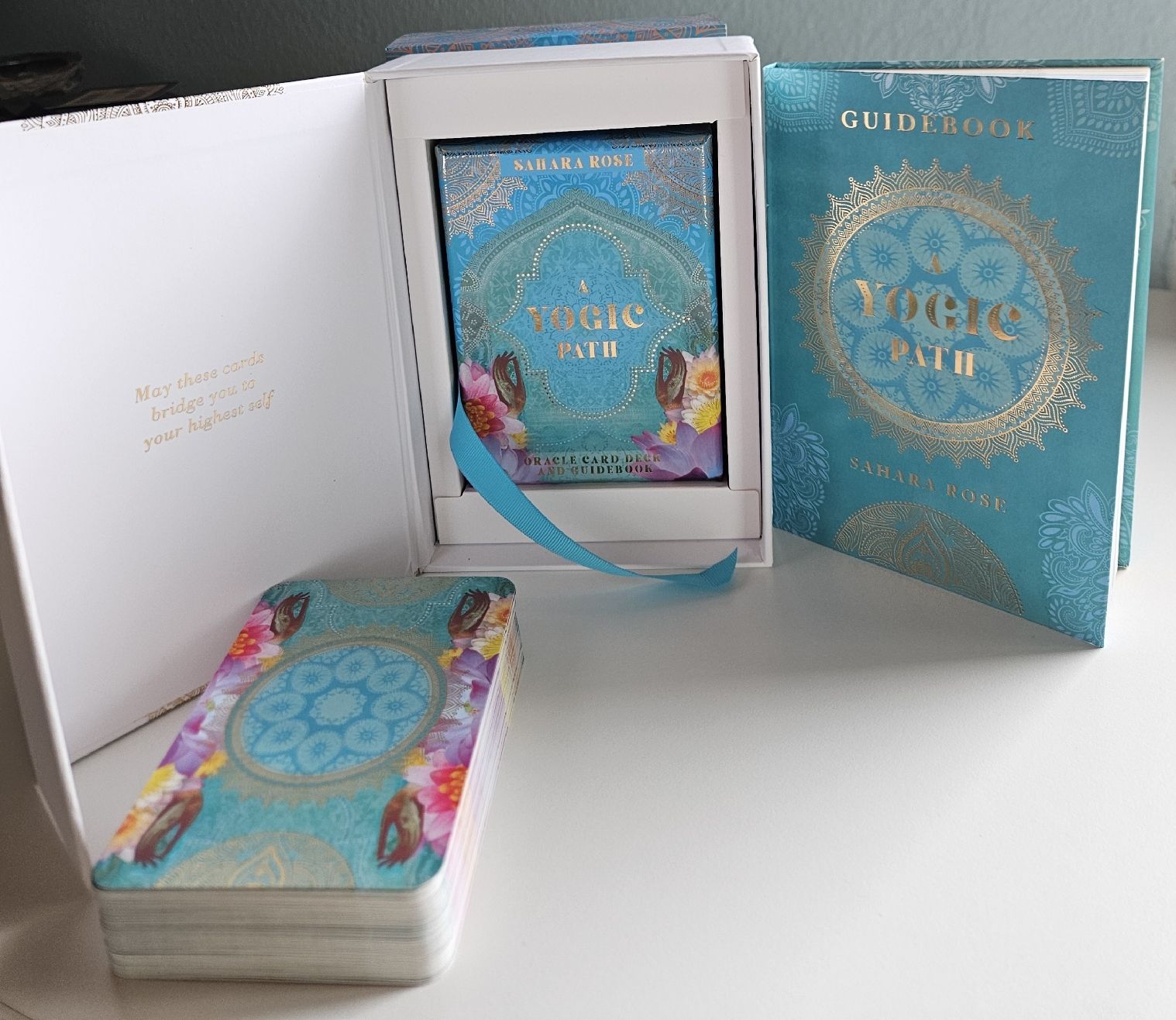 Libri: A Yogic Path Oracle – Nuovo (secondo la descrizione) da Nuglar venduto da mjc_cw9f