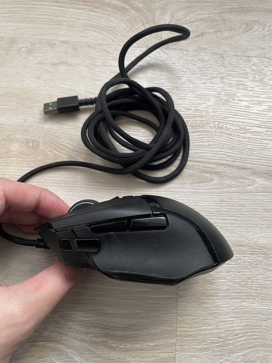 Razer Mouse: Razer Basilisk V2 Souris Gaming – Usato da Le Grand-Saconnex venduto da D.Ng 3