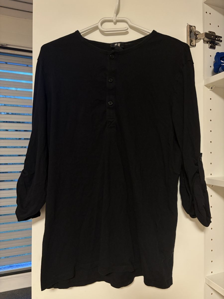 H&M Camicie: H&M Langarmshirt schwarz Grösse M – Usato da Balgach venduto da Miisarah