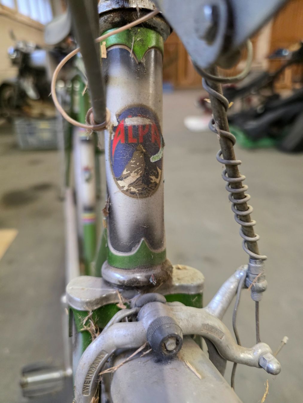 Alpina Velos: Fahrrad – Defekt aus Salvenach von Hayadriver 1