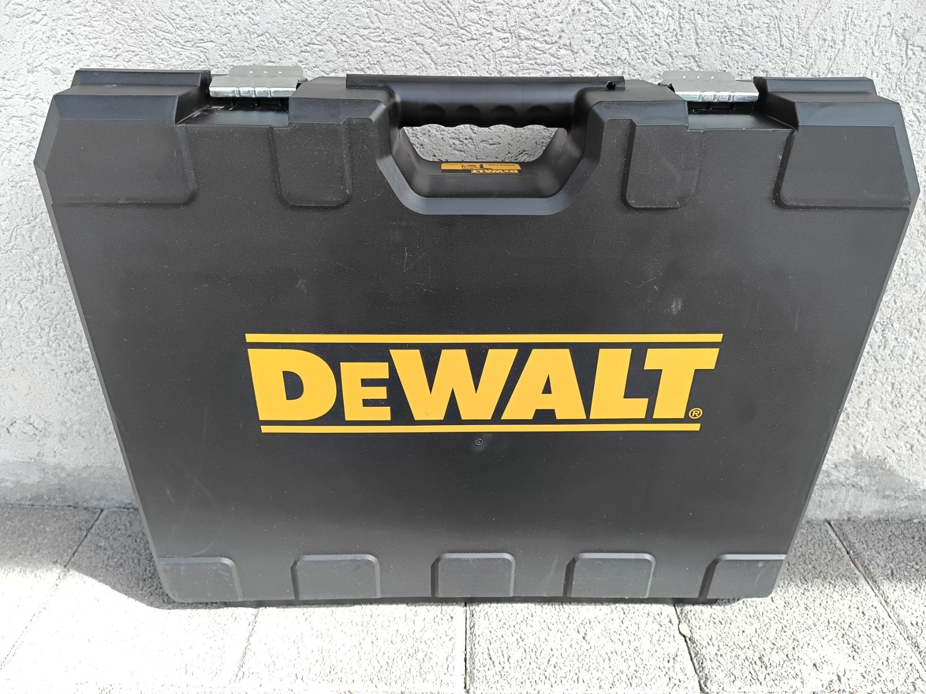 Tutti gli attrezzi: Dewalt 25810 SDS-Max – Usato da Safenwil venduto da Beyeler_HB 1