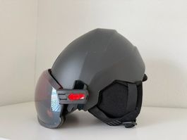 Casque de ski noir avec visière intégrée - Taille S 😎