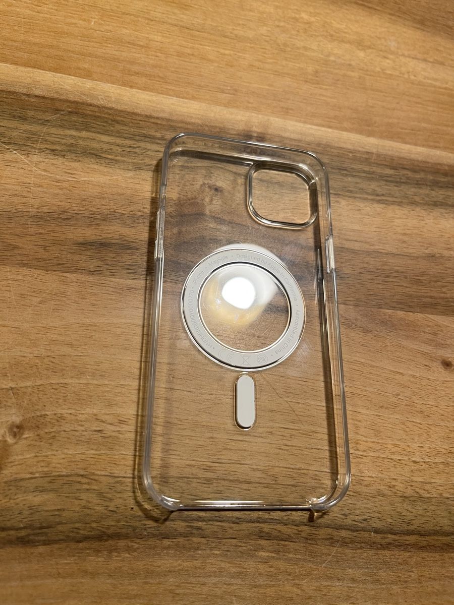 Apple Cover & Protezioni schermo: iPhone 15 plus Hülle transparent MagSafe Zustand neu – Usato da Würenlos venduto da KLG_3TBs 3