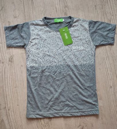 T-shirt Hugo boss neuf 10 ans