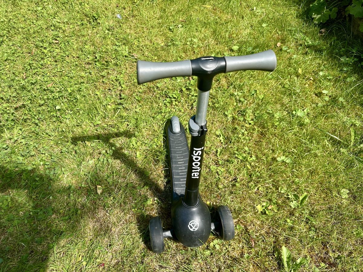 Veicoli per bambini: iSporter Deluxe Klapproller mit LED Rädern / Scooter – Usato da Effretikon venduto da SILVIUASANDEI 2