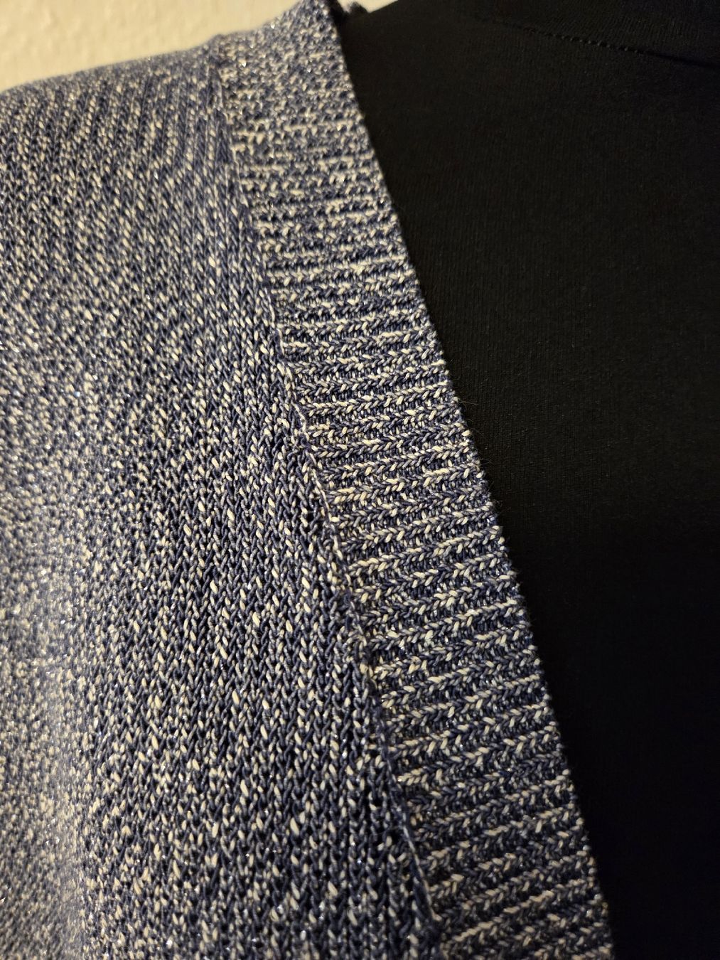 Giacche: Strickjacke in Blau/Grau, Gr. M – Nuovo (secondo la descrizione) da Lupfig venduto da olivenbaeumli 3