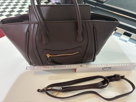 👜 Elegante Damenhandtasche – Neu  Stilvoll, modern 