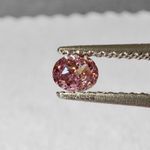 Fancy Vivid Pinkish Purple Diamant - 0.22 Karat - Oval