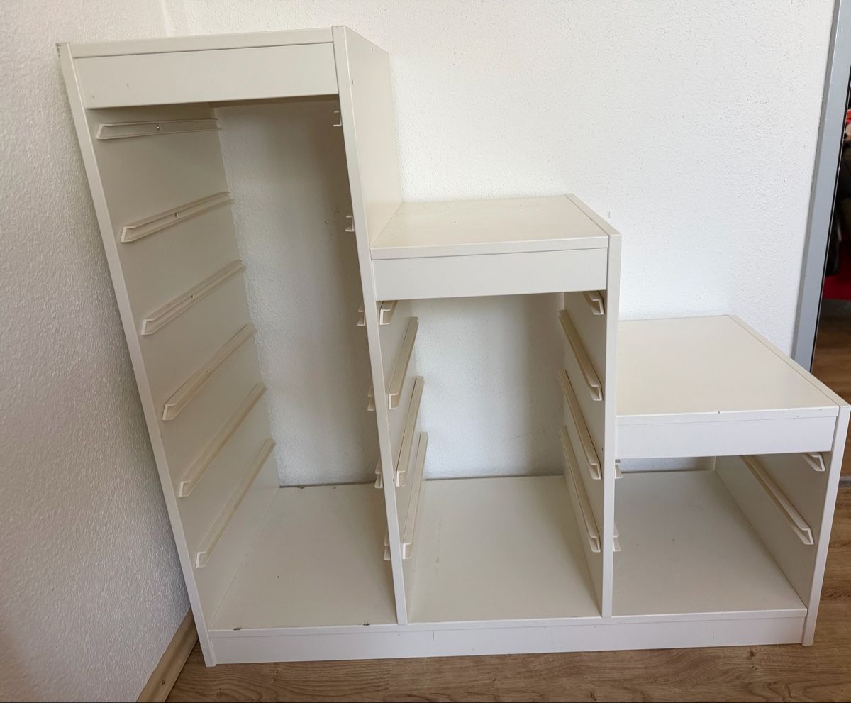 Scaffali: IKEA TROFAST – Usato da Egolzwil venduto da cariaschi