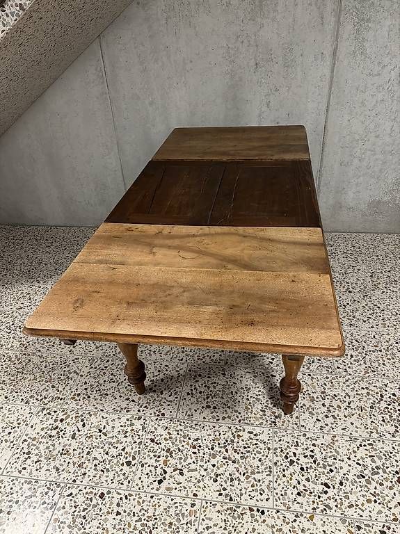 Tische: Schöner antiker Holztisch – Gebraucht aus Horw von k_s_wcd8 4