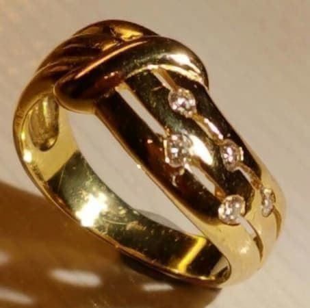 Anelli: Schöner Goldring 750 + 5 Brillanten – Usato da Unterägeri venduto da Altgoldschmuck 1